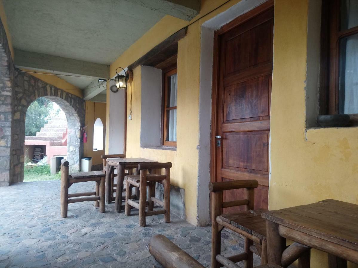 Club Hostel Tilcara Extérieur photo